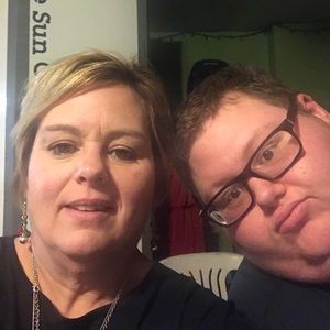 Meet your Posher, Brenda